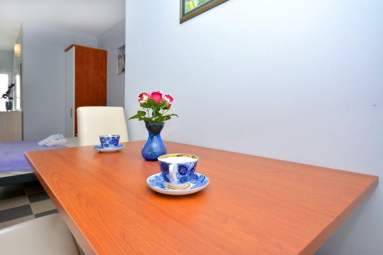 פודסטראנה Beach Apartman Petra מראה חיצוני תמונה