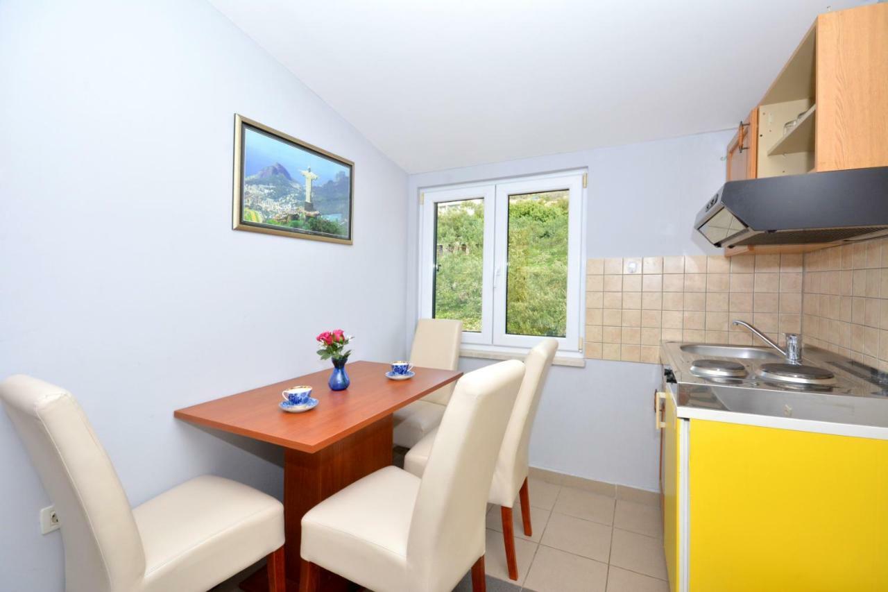 פודסטראנה Beach Apartman Petra מראה חיצוני תמונה